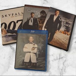 Daniel Craig 007 DVDs & Blu-ray Collection